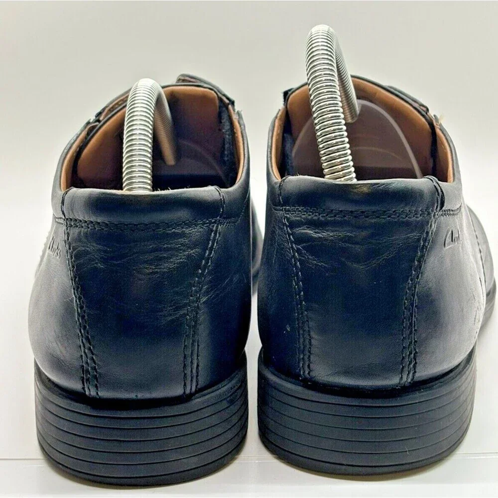 Clarks 15770 Narrative Tilden Cushion Plain Toe Dress Oxfords shoes Men's 11M